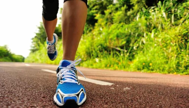 best sneakers for underpronation